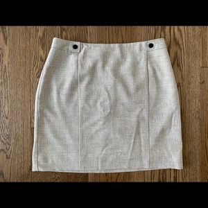 H&M gray mini skirt